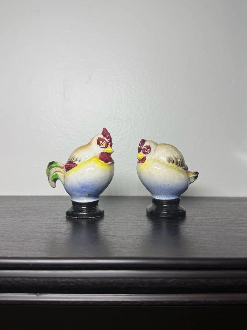 Vintage 1970s Ceramic Chicken / Rooster Salt & Pepper Shakers Made In Japan
